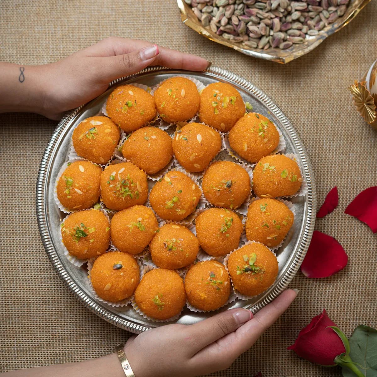 मोतीचूर लड्डू